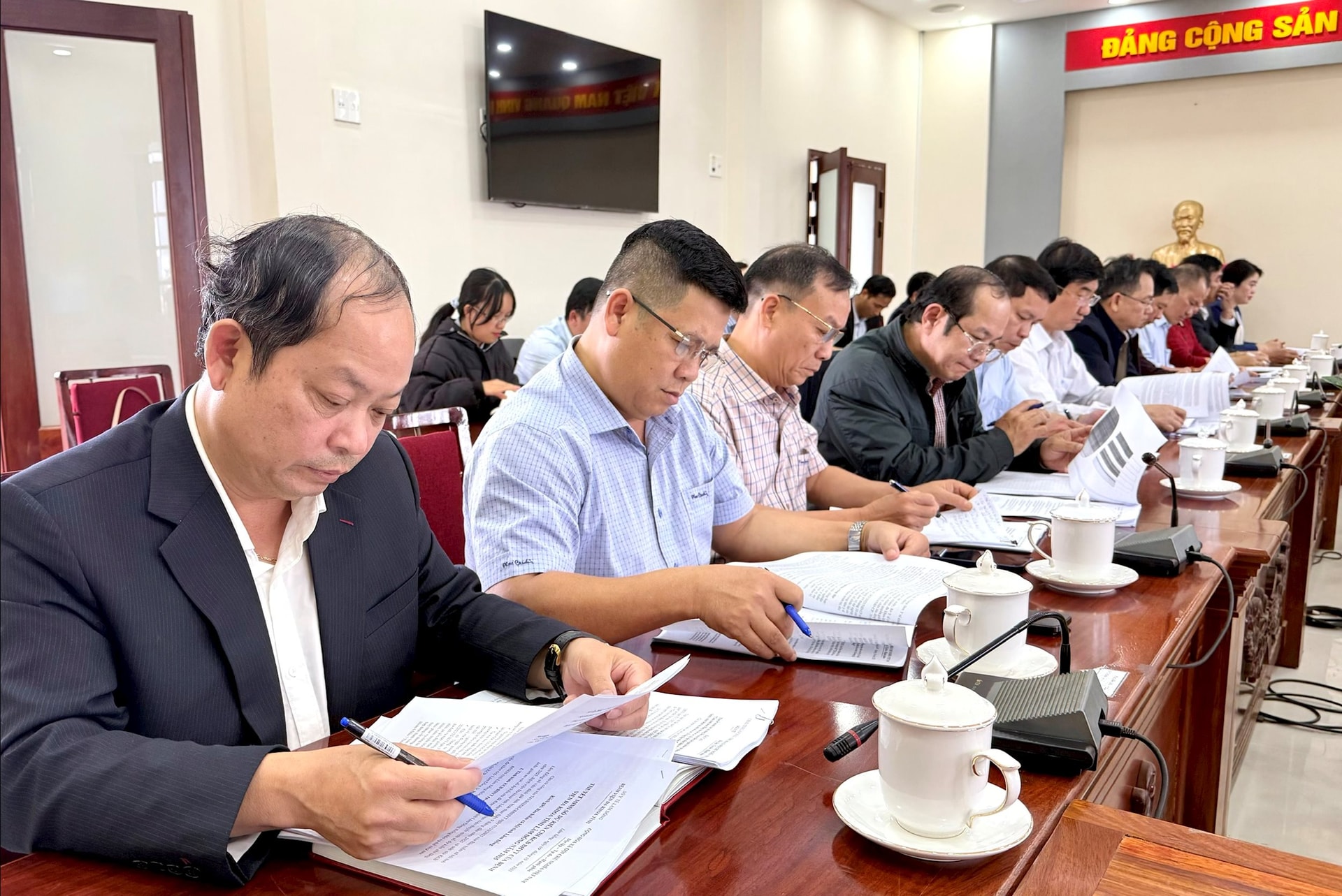 চিত্র ১১