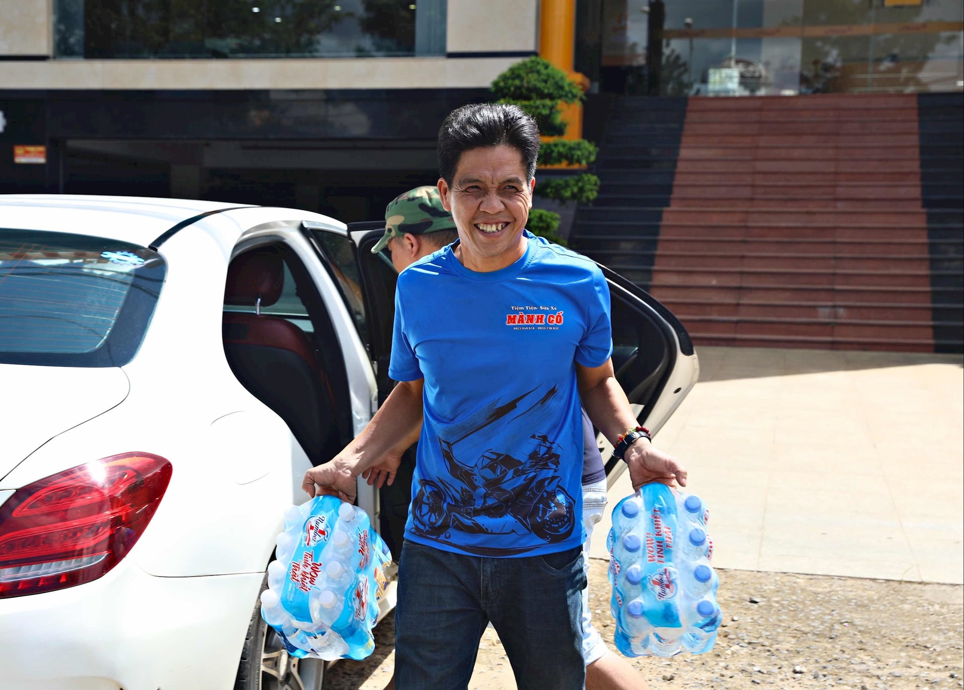 NguoidanLamDonghotro (2)