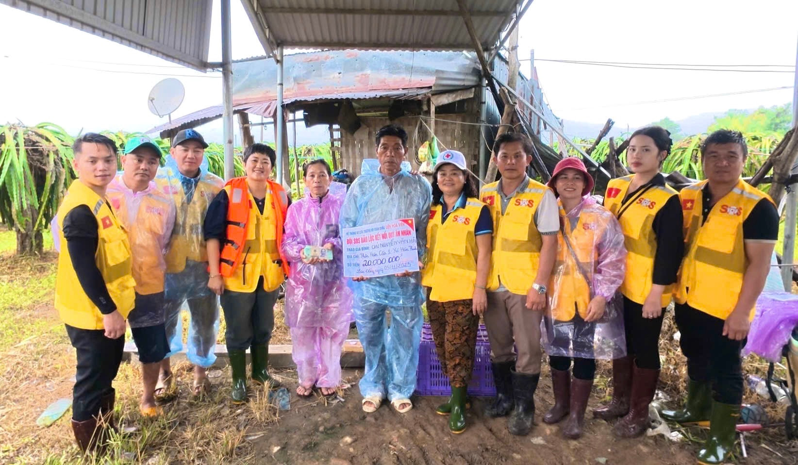 Thăm, hỗ trợ cho gia đình anh Hải