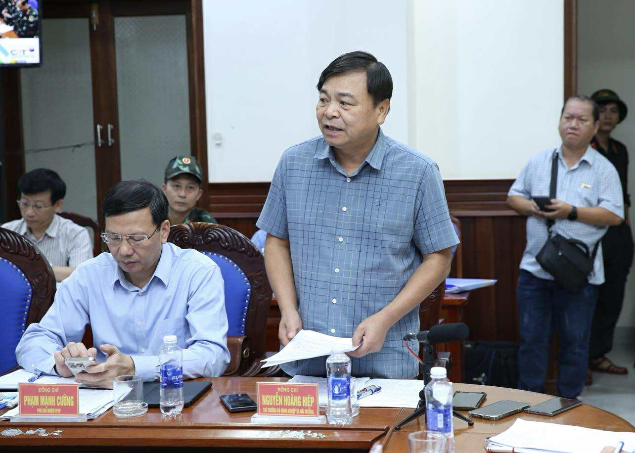 Ứng phó khẩn cấp với bão số 13: Mọi lực lượng phải trực chiến, mọi phương án phải sẵn sàng- Ảnh 10.
