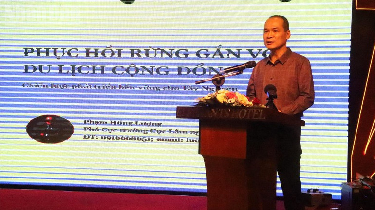 Các đại biểu thảo luận tại buổi tọa đàm. ndo_tl_img-7312-5432.jpg