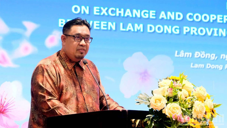 Chủ tịch Hiệp hội Du lịch và Lữ hành Malaysia Fathir Badri Alhadad cam kết hợp tác với tỉnh Lâm Đồng trong phát triển du lịch. ndo_br_6.jpg
