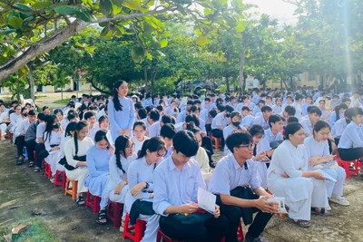 Tất cả học sinh trên địa bàn tỉnh Đắk Lắk nghỉ học từ chiều ngày 6/11 đến hết ngày 7/11 để chủ động phòng, tránh bão số 13.
