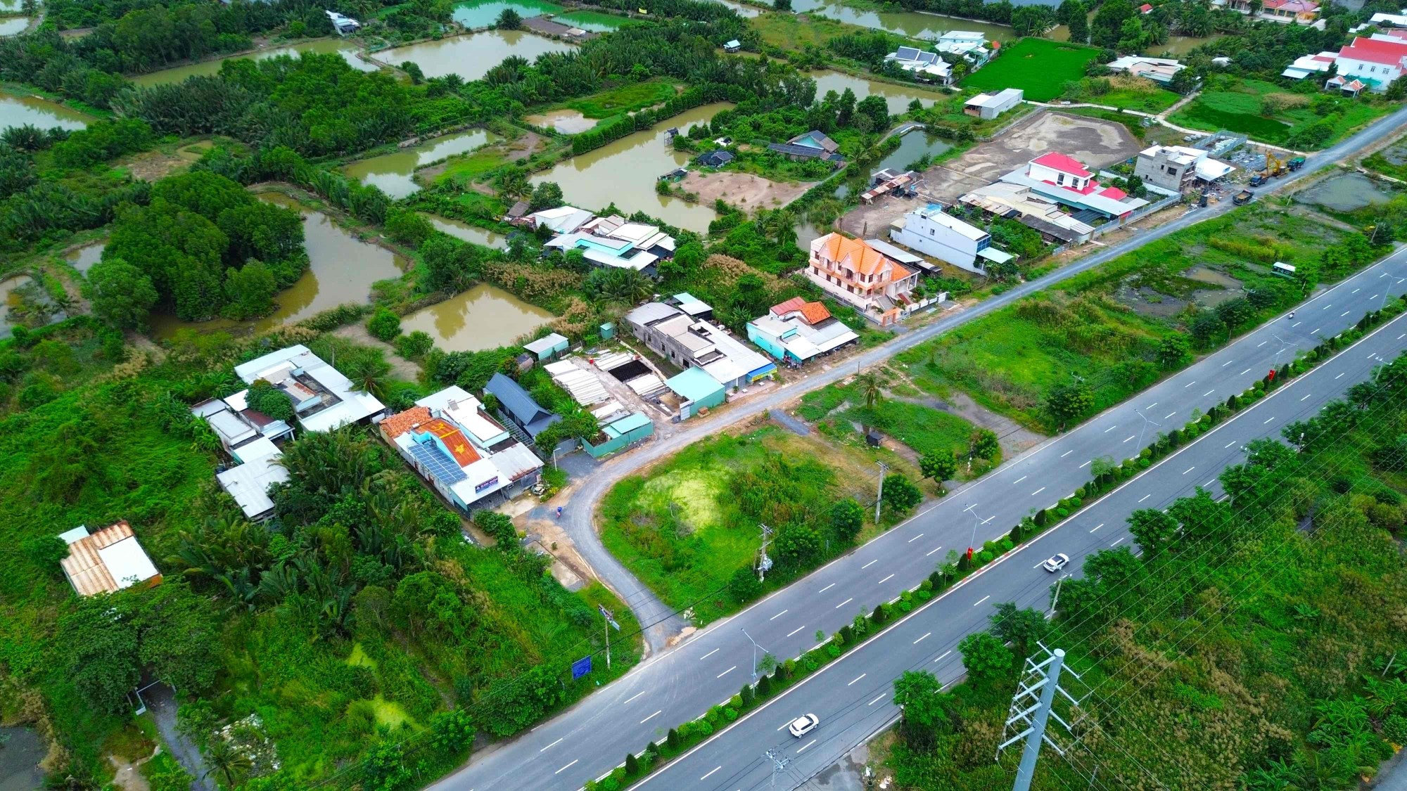 Dự án đường sắt cao tốc dự kiến hoàn thành và vận hành từ năm 2028.