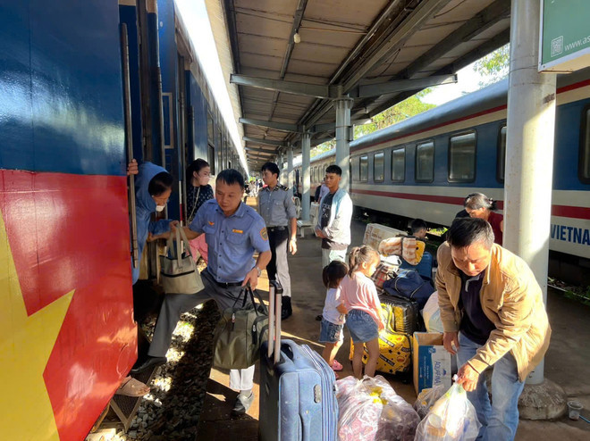 duong-sat-bac-nam.jpg