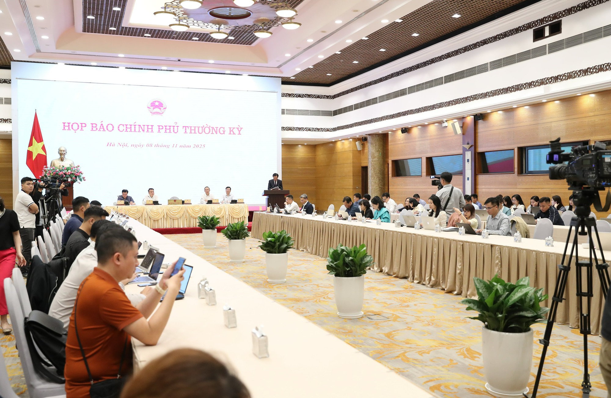 Họp báo Chính phủ thường kỳ tháng 10/2025- Ảnh 3.