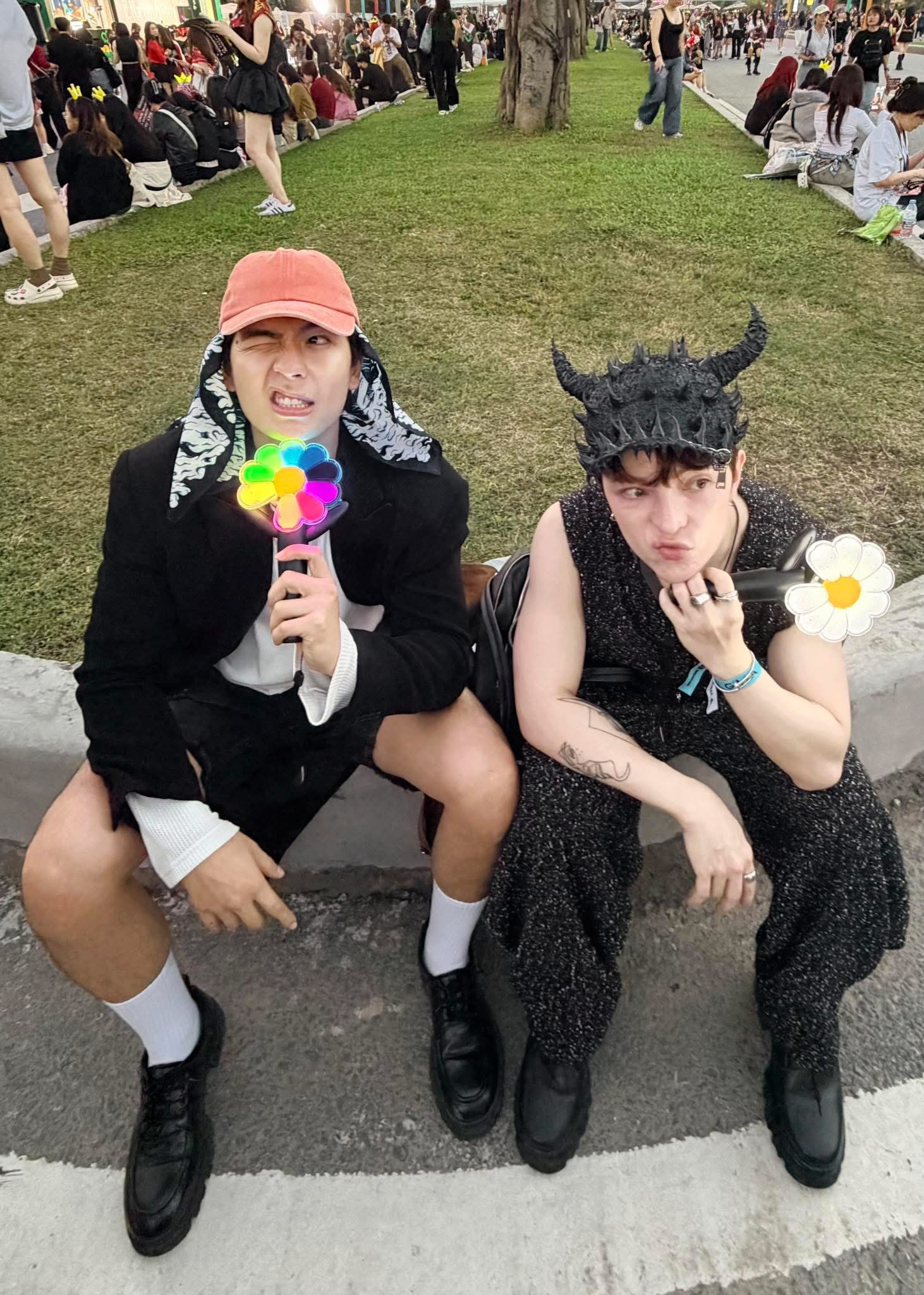 Quốc Anh và stylist Kelbin Lei cùng tham dự concert.