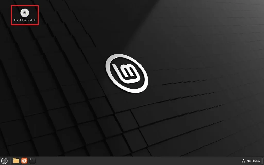 Sử dụng Disk Management trong Windows để thu nhỏ phân vùng ổ đĩa