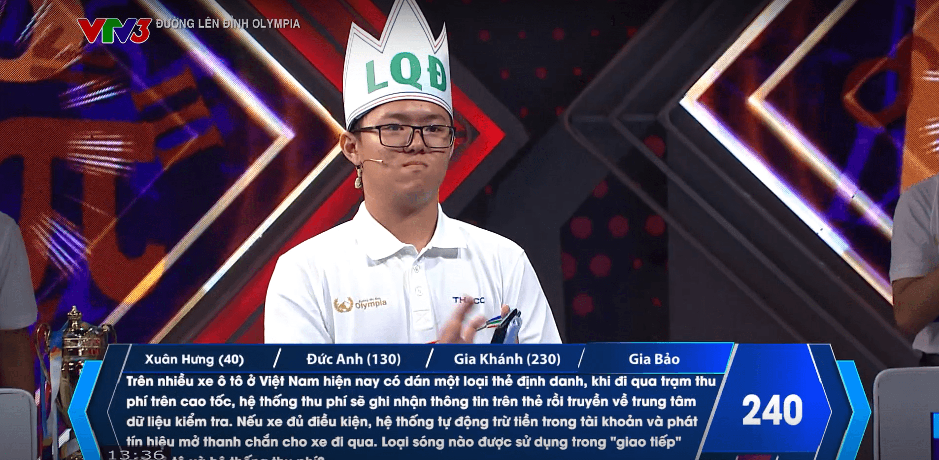 Đường lên đỉnh Olympia: Thí sinh giành vòng nguyệt quế từ đối thủ ngang tài ngang sức - Ảnh 8.