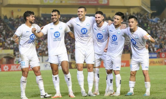Vòng 11 V-League 2025/26: Tuyệt đỉnh gay cấn!
