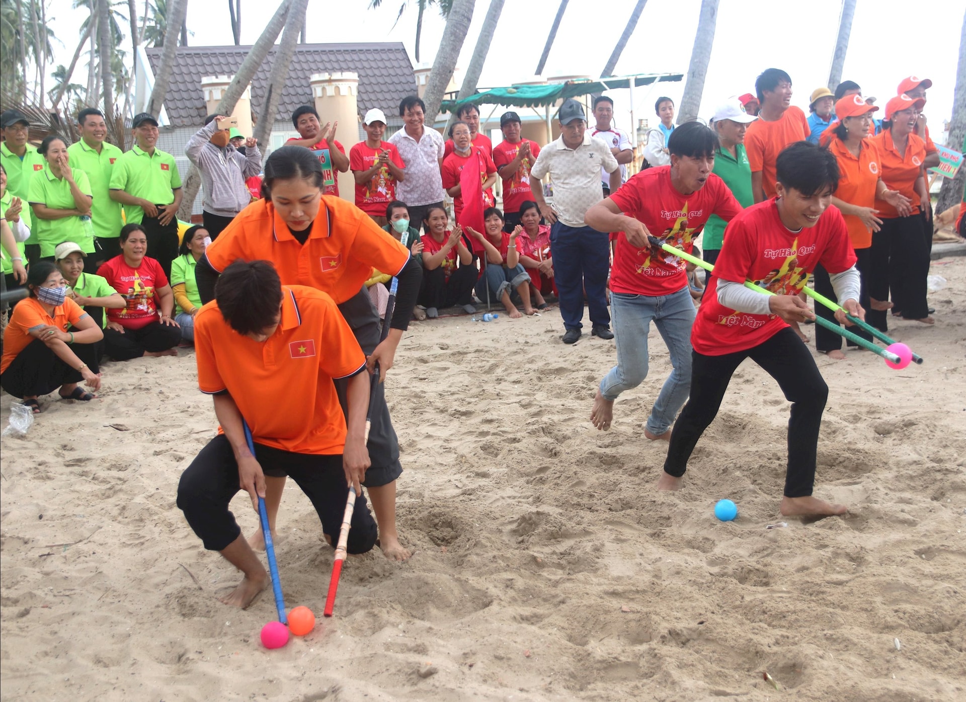 1.Các môn thi diễn ra sôi nổi, hấp dẫn