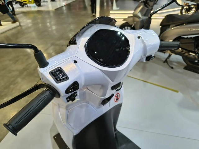 glo-bwt-125-4.jpg