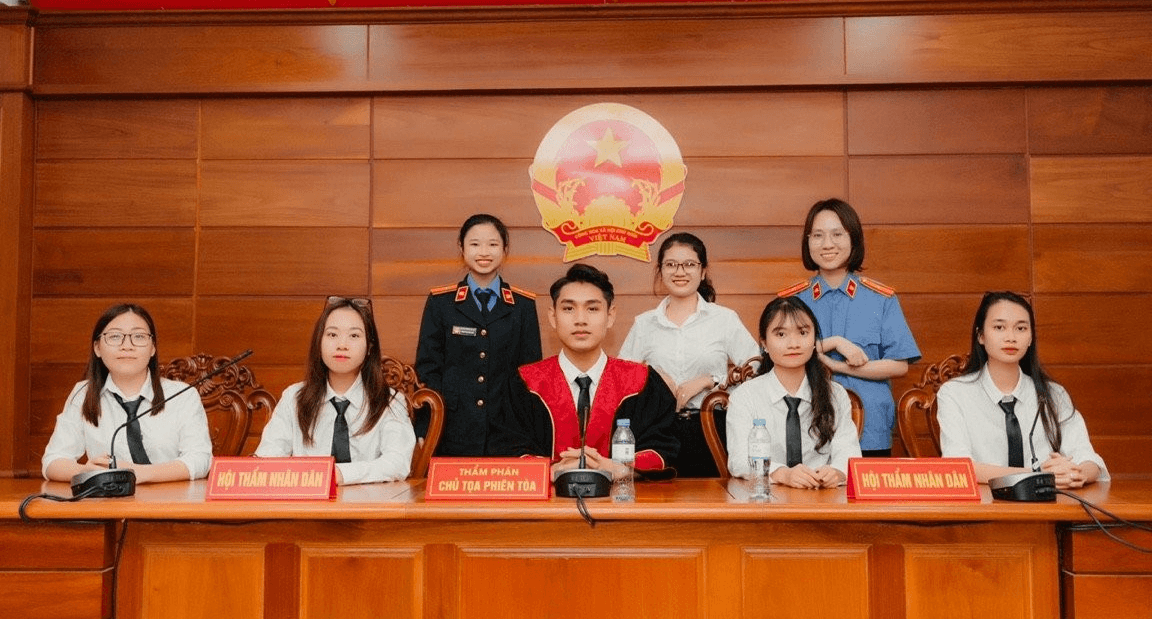 Kết luận 205: Trường hợp sinh viên được giao tập sự giữ chức vụ lãnh đạo sau tuyển dụng công chức (Hình ảnh từ Internet)