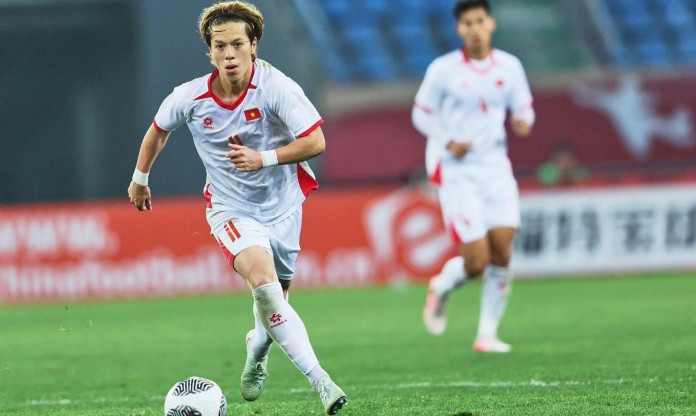 NÓNG: Sao Việt kiều Nga lỡ trận U23 Việt Nam vs Trung Quốc