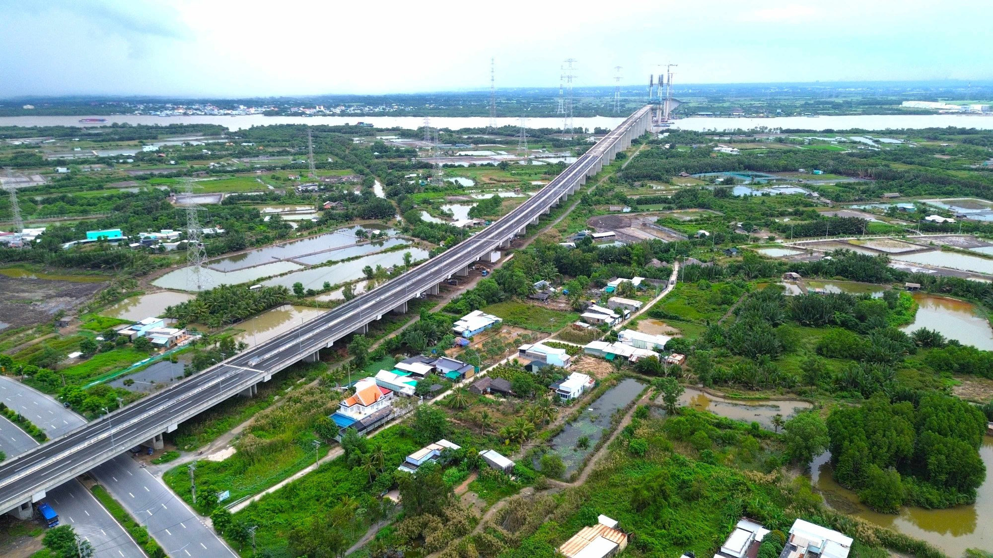 Cầu Phước Khánh nối Cần Giờ với Đồng Nai, dự kiến hoàn thành vào năm 2026.