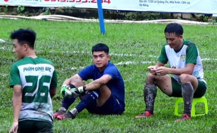 Sau quyết định xử thua 0-3, LĐBĐ Việt Nam thông báo loạt án phạt 738144
