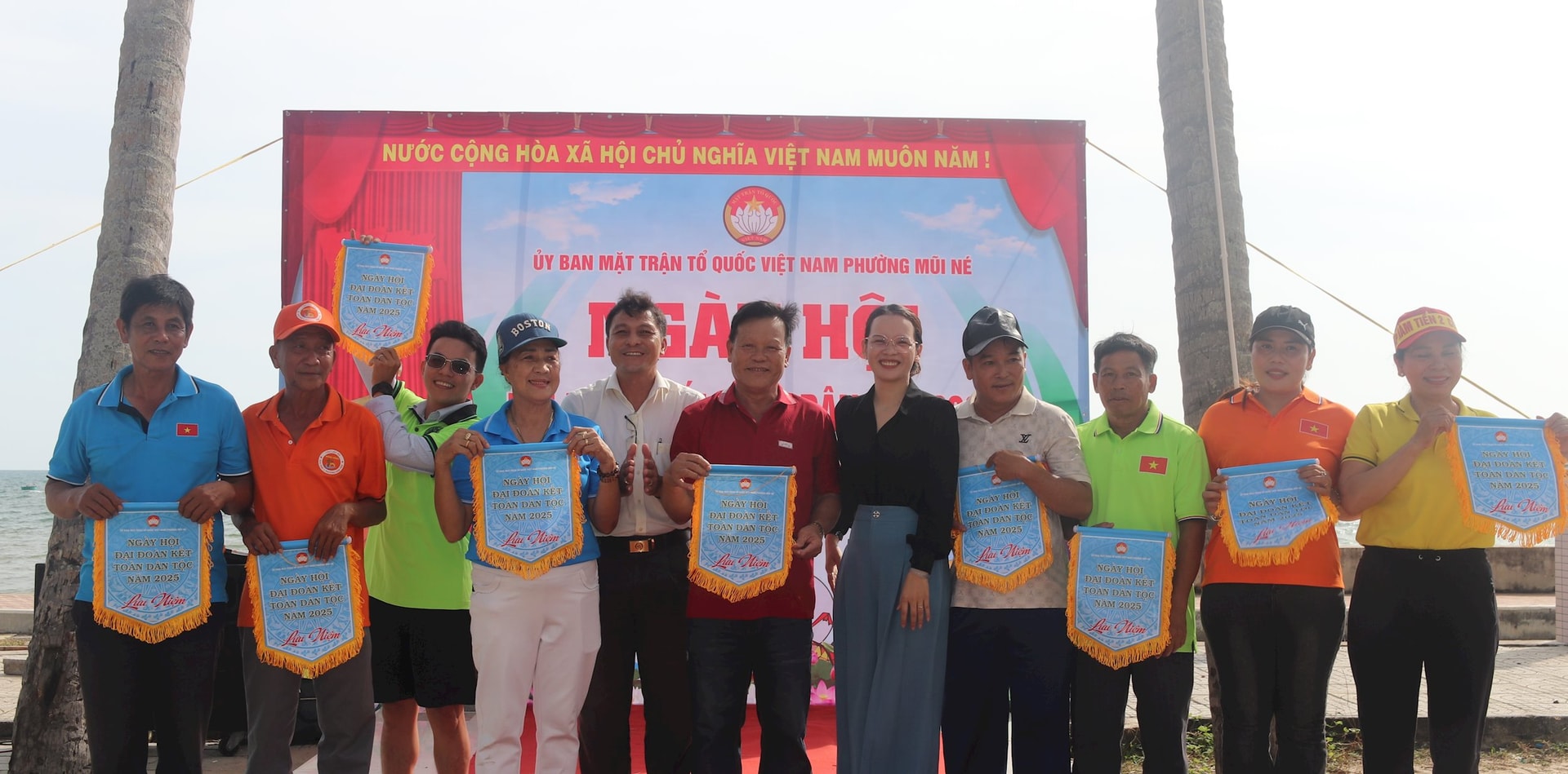 Khép lại Ngày hội đại đoàn kết toàn dân tộc với tinh thần đoàn kết, vui tươi 