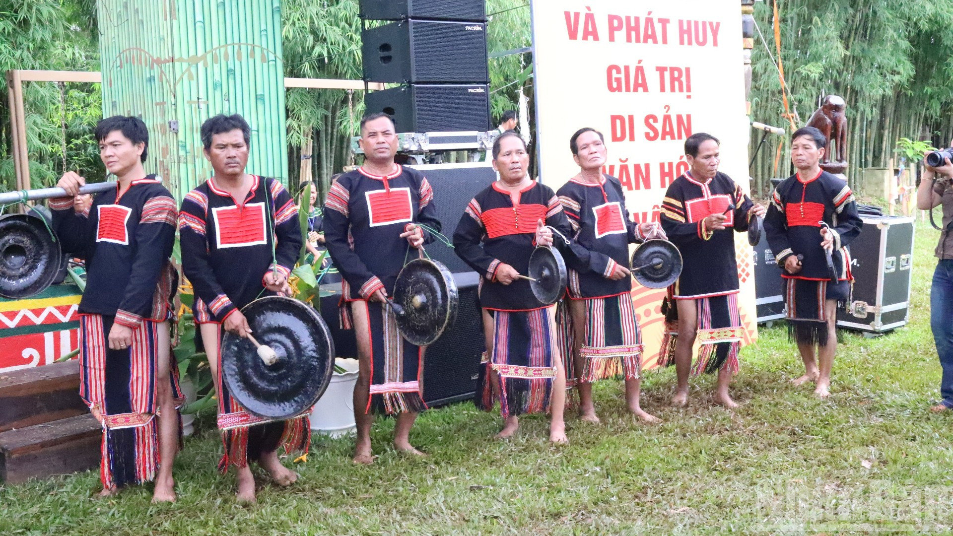 Trong đó sẽ đưa văn hóa cồng chiêng hòa nhập với cuộc sống đương đại. ndo_br_img-5567-8025.jpg
