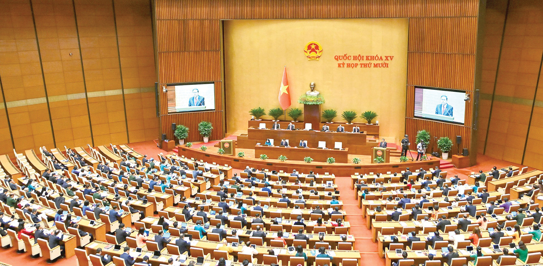 quoc-hoi.jpg