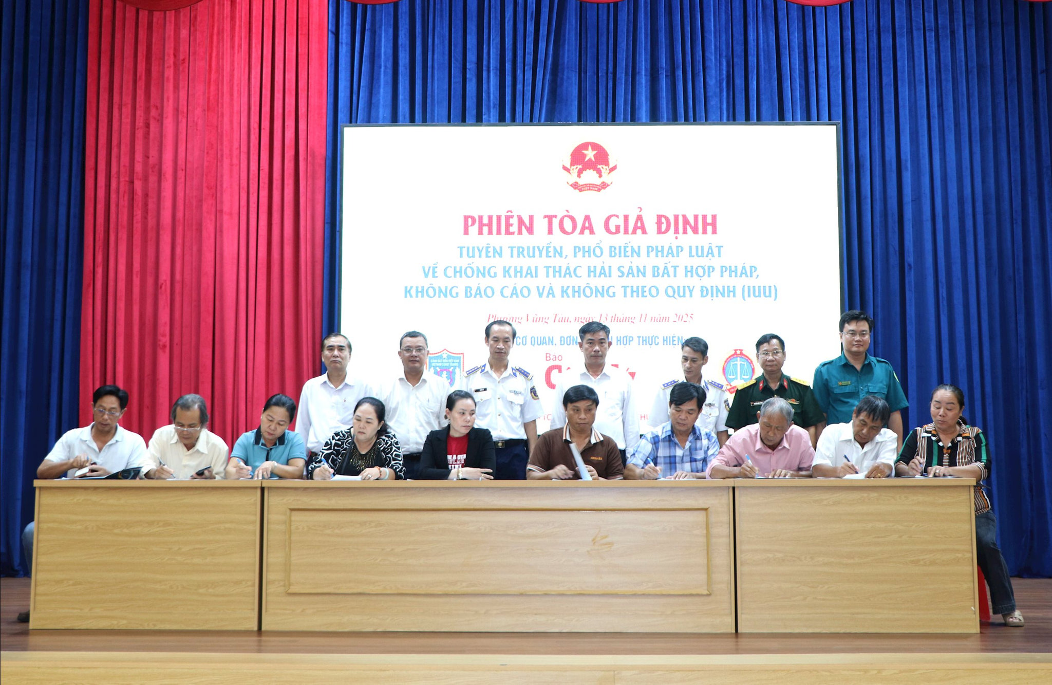 Ngư dân phường Vũng Tàu ký cam kết không vi phạm IUU