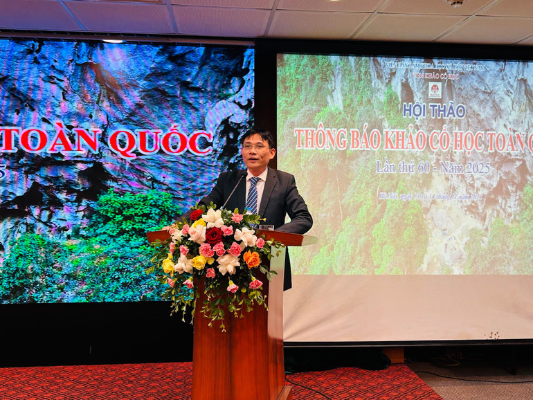 Phó Giáo sư, Tiến sĩ Nguyễn Đức Minh, Phó Chủ tịch Viện Hàn lâm Khoa học xã hội Việt Nam, ghi nhận những đóng góp của Viện Khảo cổ học