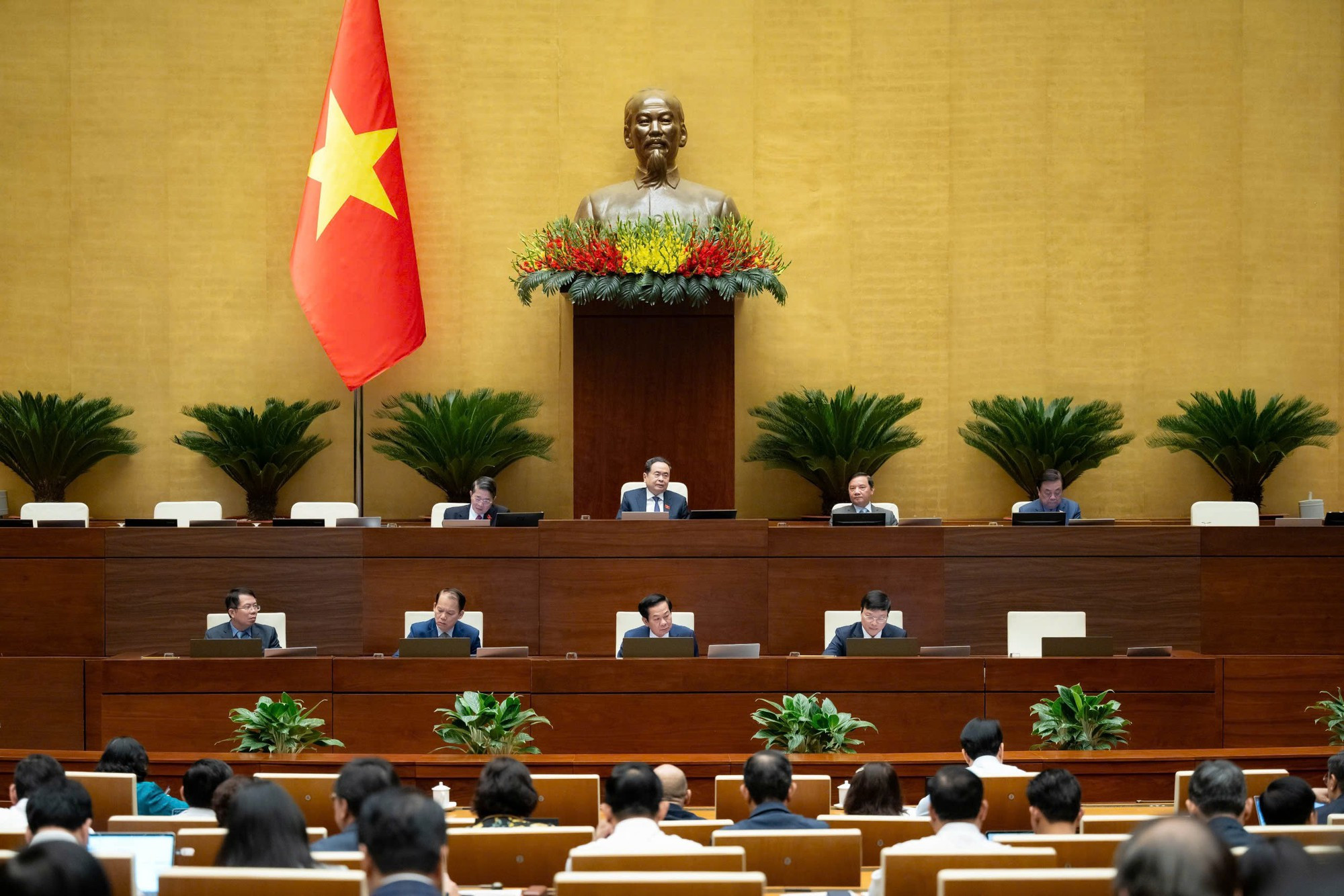 Tuyển dụng viên chức theo vị trí việc làm cần phải có tiêu chí, tiêu chuẩn, qui trình rõ ràng- Ảnh 8.