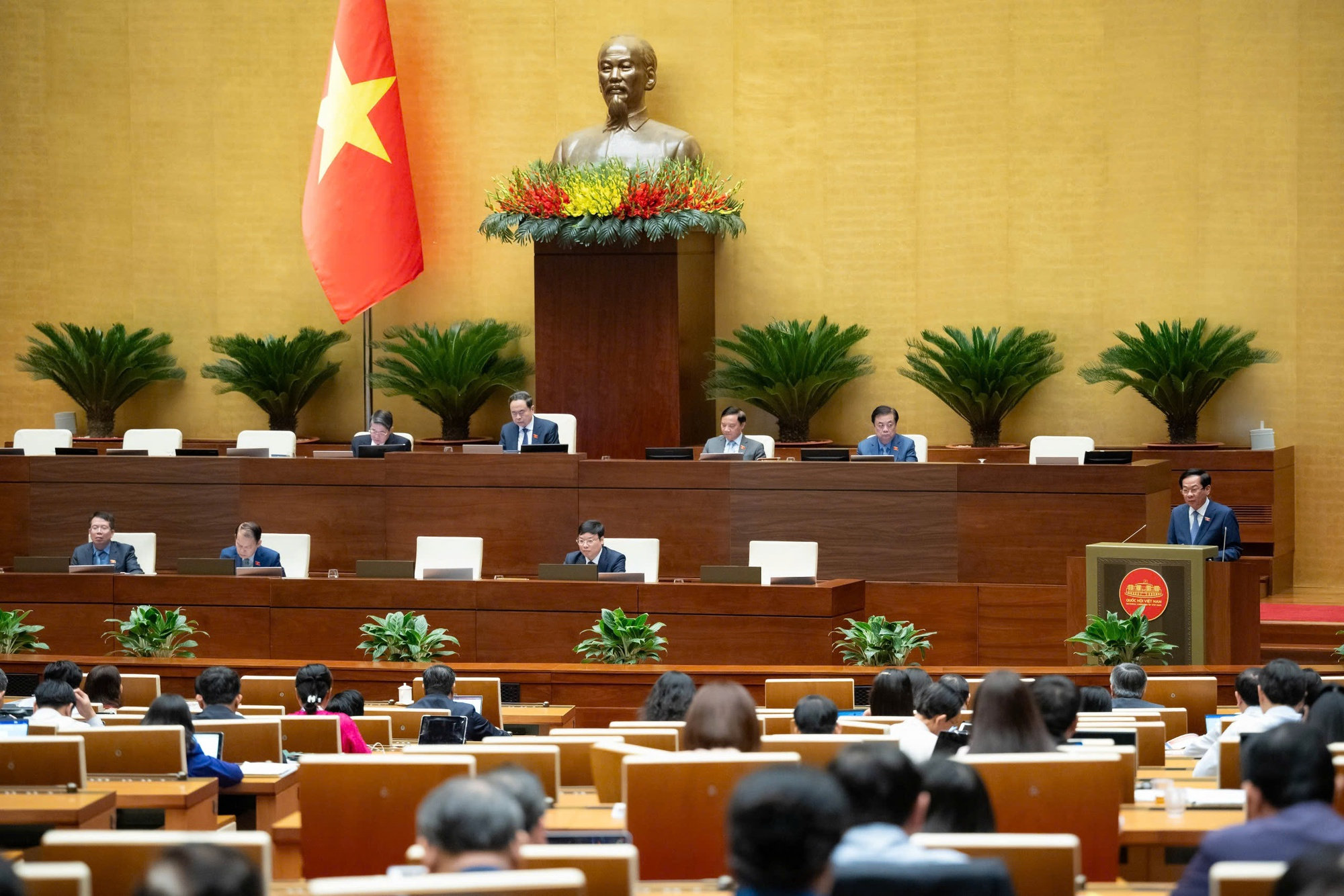 Tạo điều kiện tối đa cho viên chức trong hoạt động nghề nghiệp, không để xung đột lợi ích và trục lợi chính sách- Ảnh 2.
