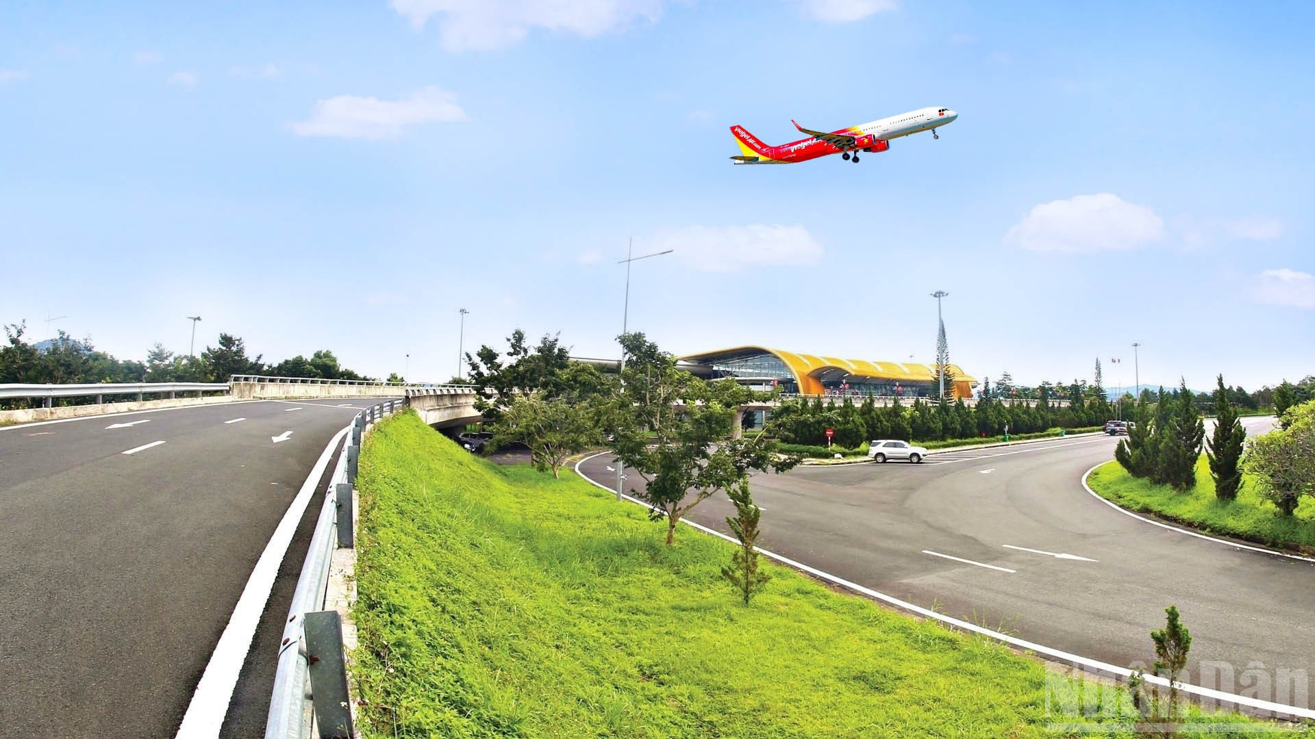 Lâm Đồng đặt mục tiêu, đến năm 2030, trở thành tỉnh phát triển khá, là một trong những cực tăng trưởng năng động của khu vực trong kỷ nguyên vươn mình của dân tộc. ndo_br_san-bay-1-ok.jpg