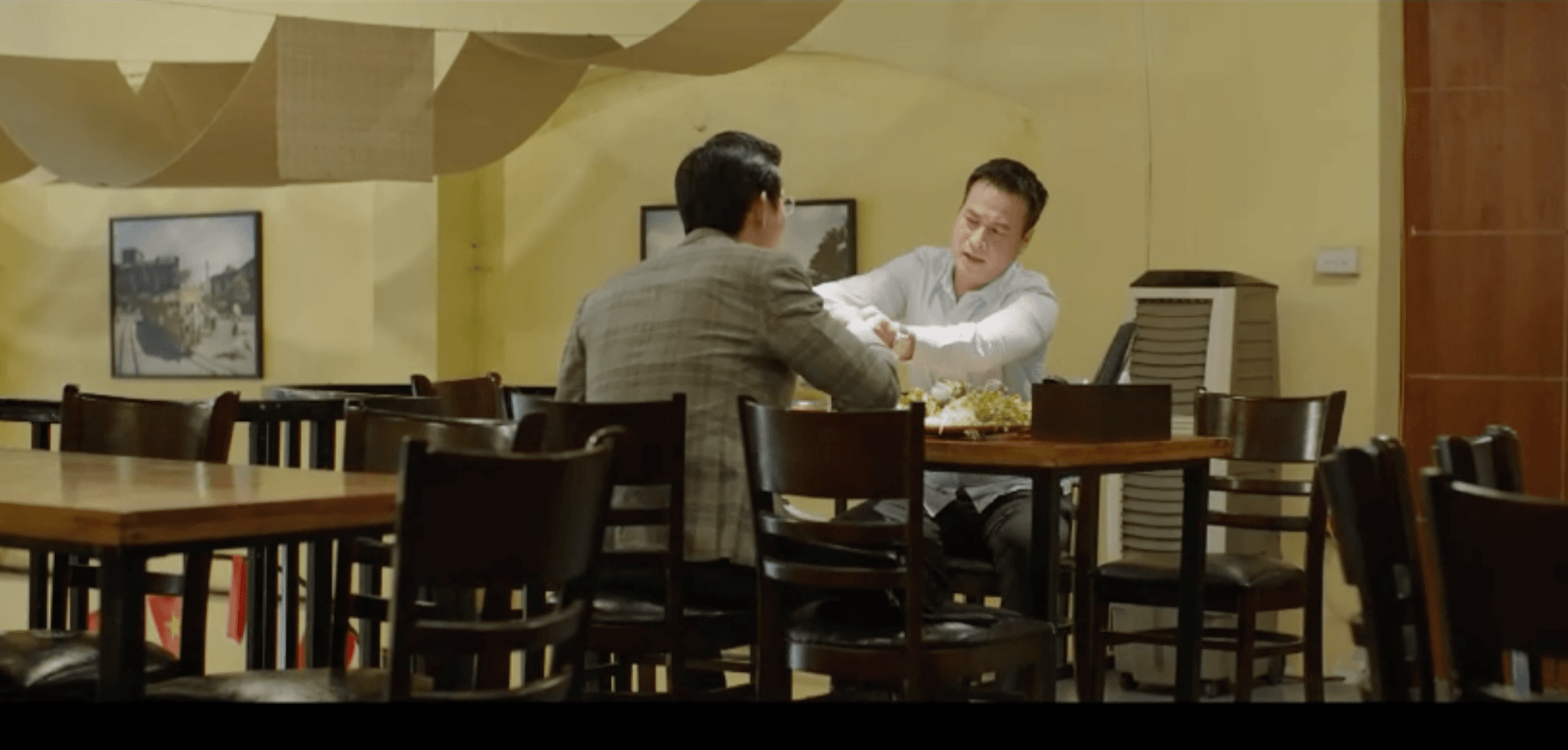 Diễn viên Mạnh Trường trong vai Triển