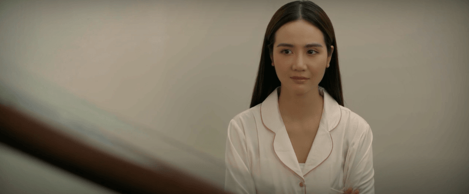 Cảnh trong phim Cách em 1 milimet - Tập 21, Ngân và con gái.