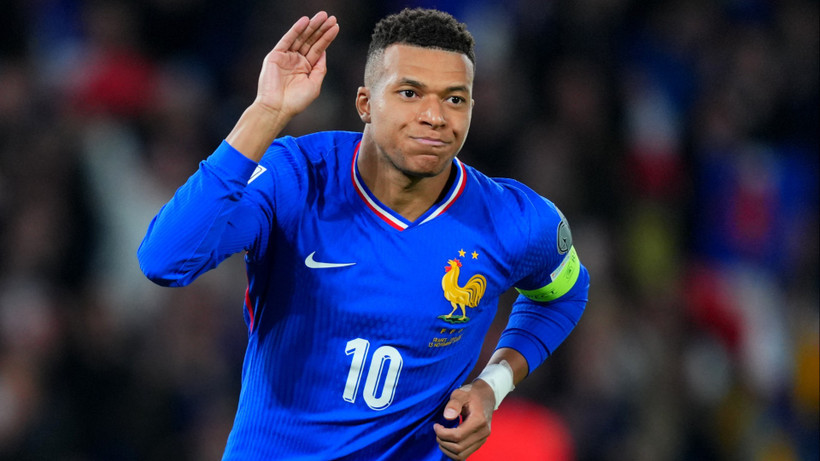 Kylian Mbappe chinh phục cột mốc đáng nhớ trong sự nghiệp