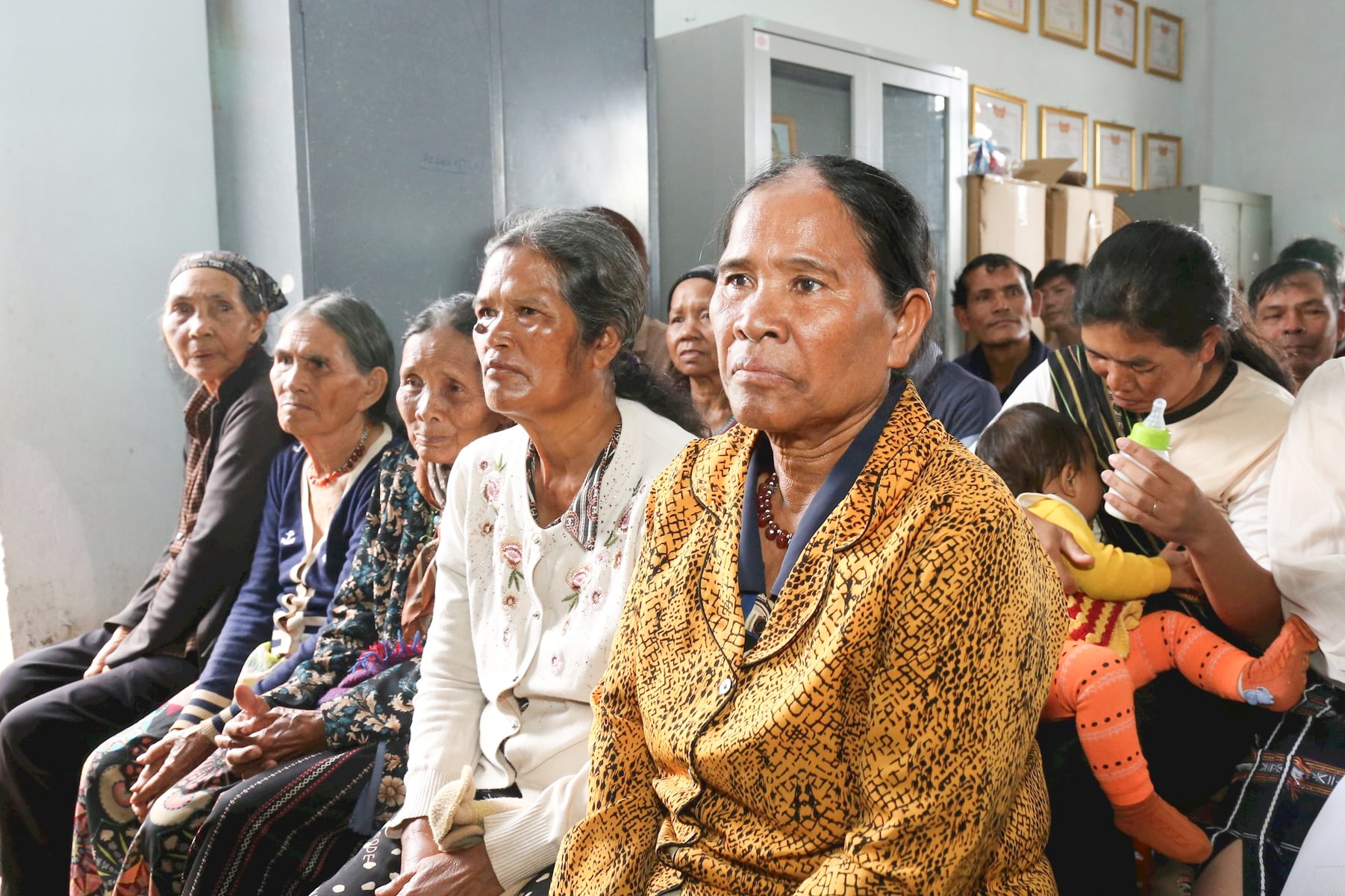 ประชาชนชาวตานุง 2 เข้าร่วมวันประชุมเศรษฐกิจชาติพันธุ์แห่งชาติ (1).jpg