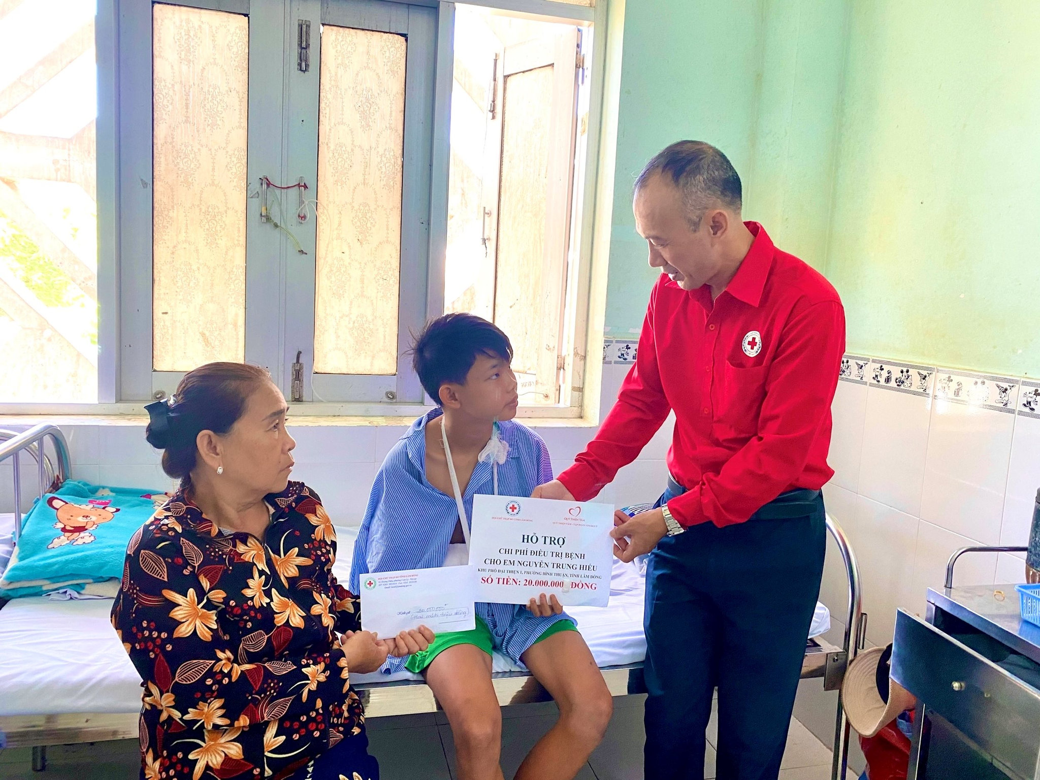 Trao kinh phi dieu tri
