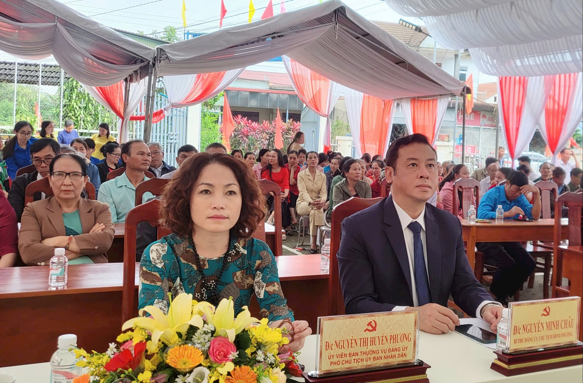 địa phương dự