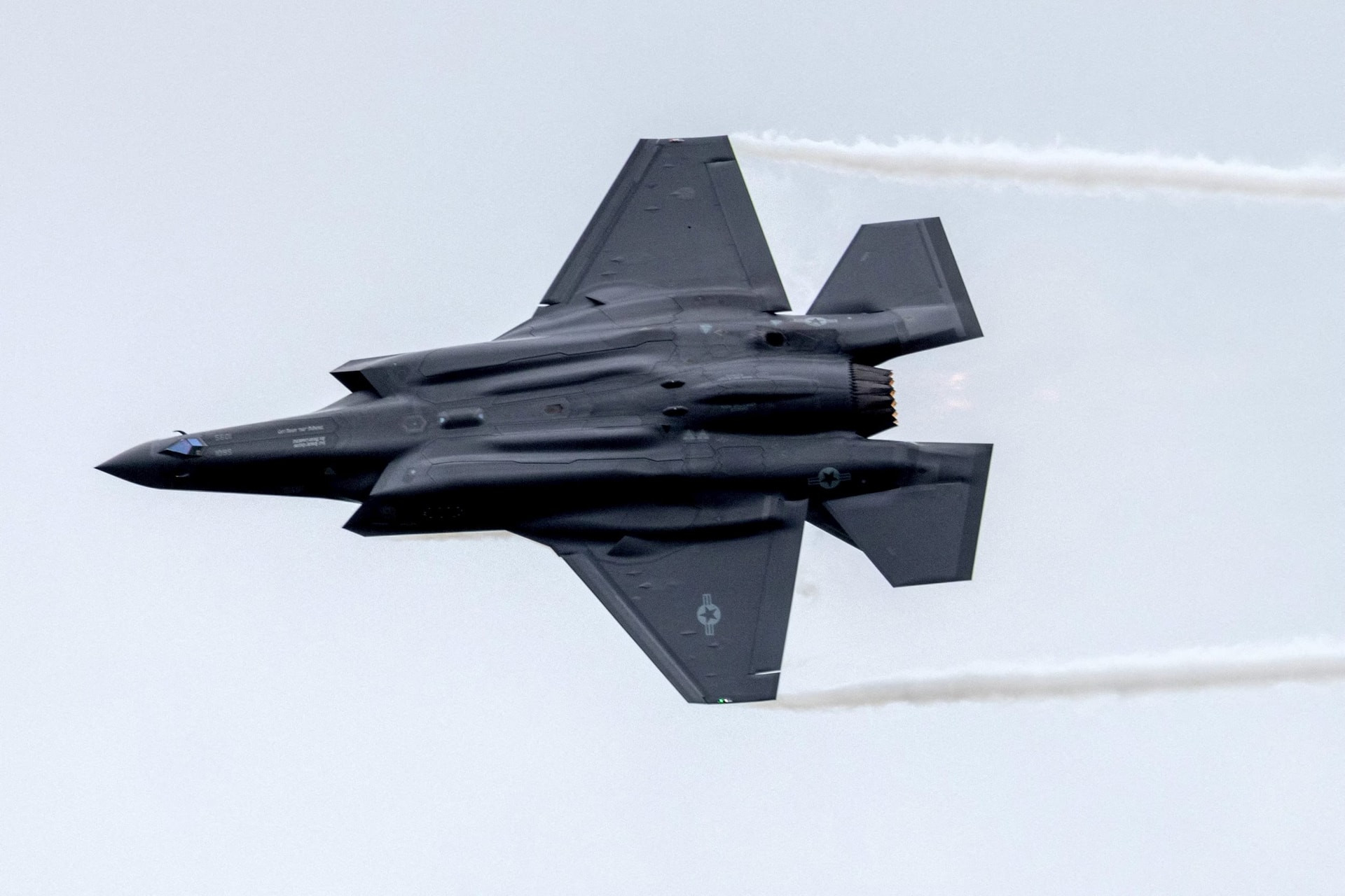 f-35-reuters3.jpg