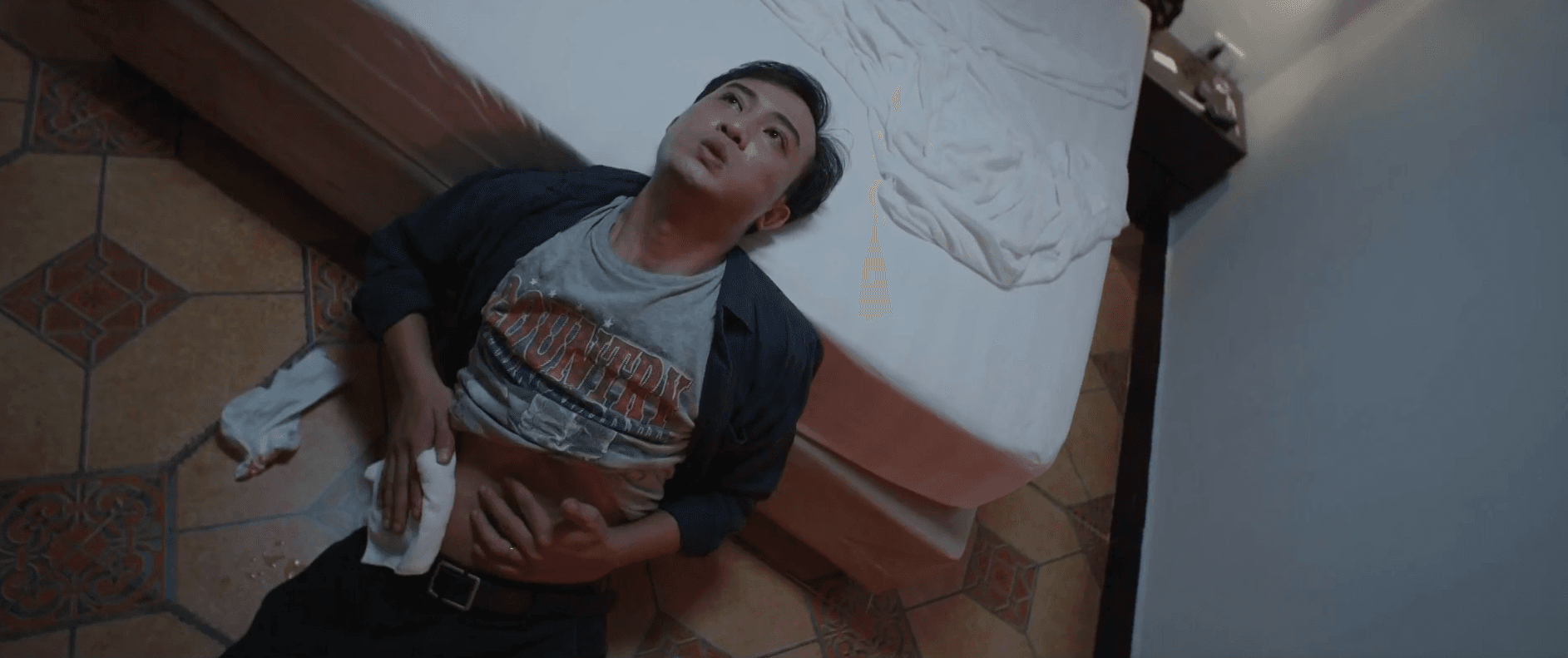 Lằn ranh - Tập 12: Triển quyết tham gia cuộc đua giành ghế Giám đốc Sở - Ảnh 3.