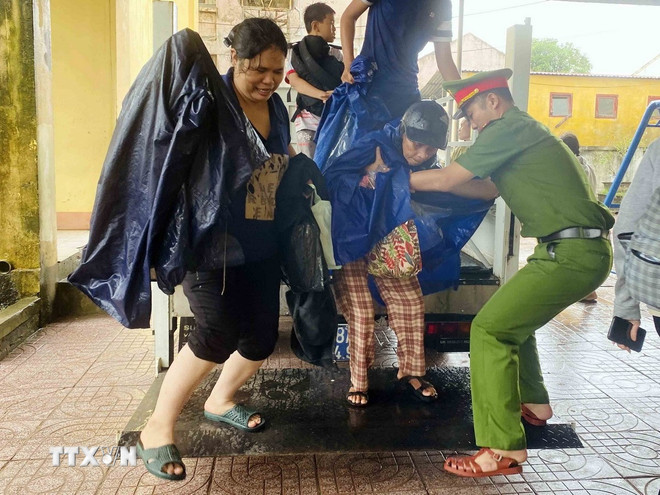 ttxvn-so-tan-dan-bao-so-10-ha-tinh-8.jpg