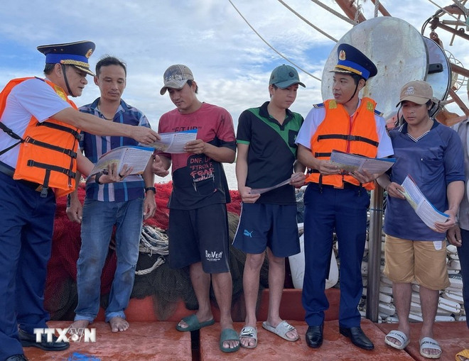 tphcm-chong-khai-thac-iuu.jpg