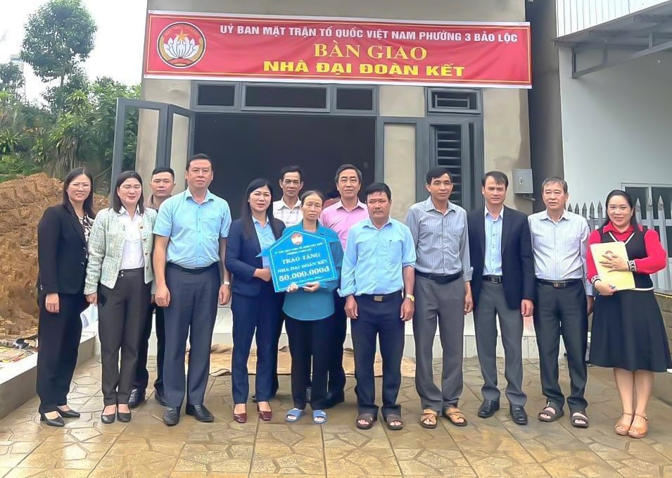 A frente do Distrito 3 realiza cerimônia fúnebre para representante de grupo étnico (2).jpg