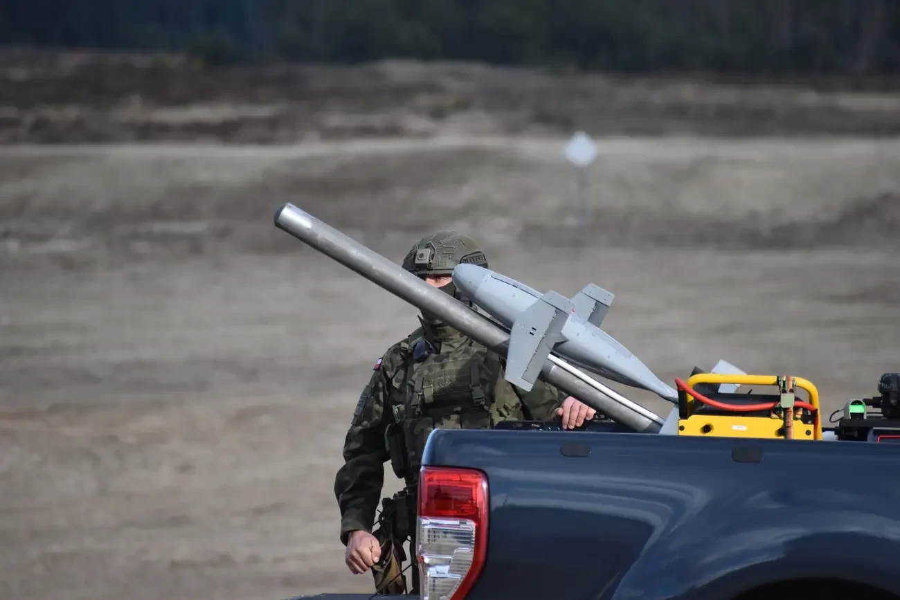 Hệ thống vũ khí Mỹ hạ gần 2.000 drone Nga được chuyển giao cho NATO (5)