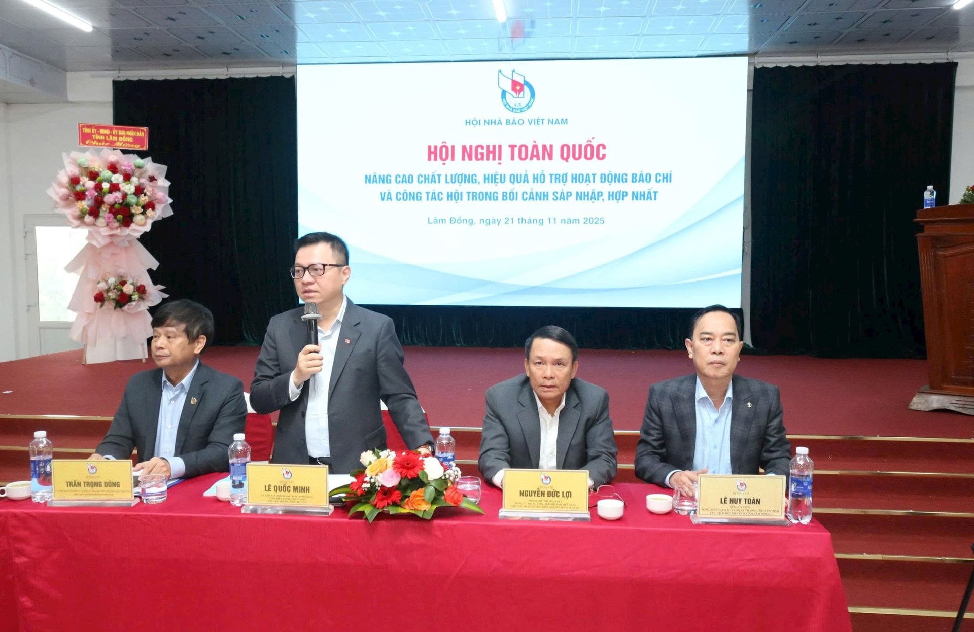 Nâng cao chất lượng, hiệu quả hoạt động báo chí trong tình hình mới