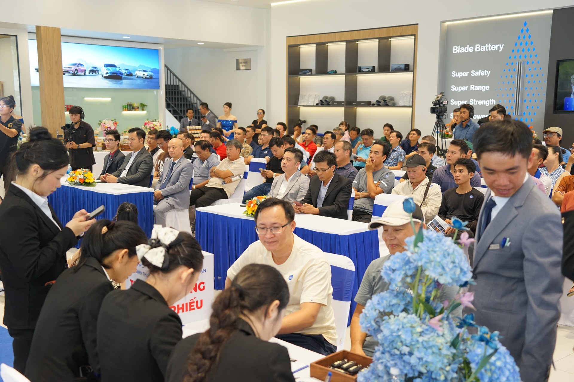 dsc09970.jpeg সম্পর্কে