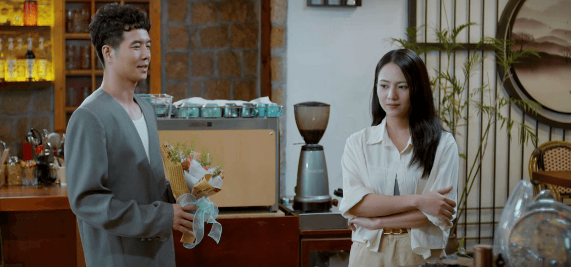 Gió ngang khoảng trời xanh - Tập 46: Dũng đổi chiến thuật tán Ngân dồn dập - Ảnh 1.