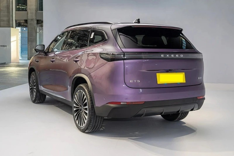 suv-chery-exeed-et5-2026-3.jpg