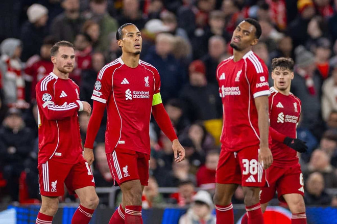 p2025-11-26-liverpool-psv-76.jpg