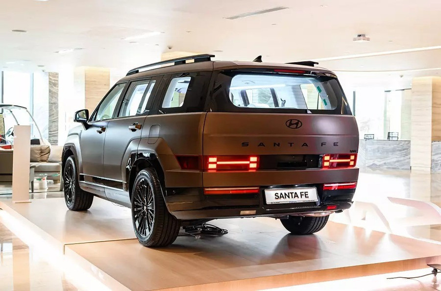hyundai-santa-fe-hybrid-3-ded2.jpg