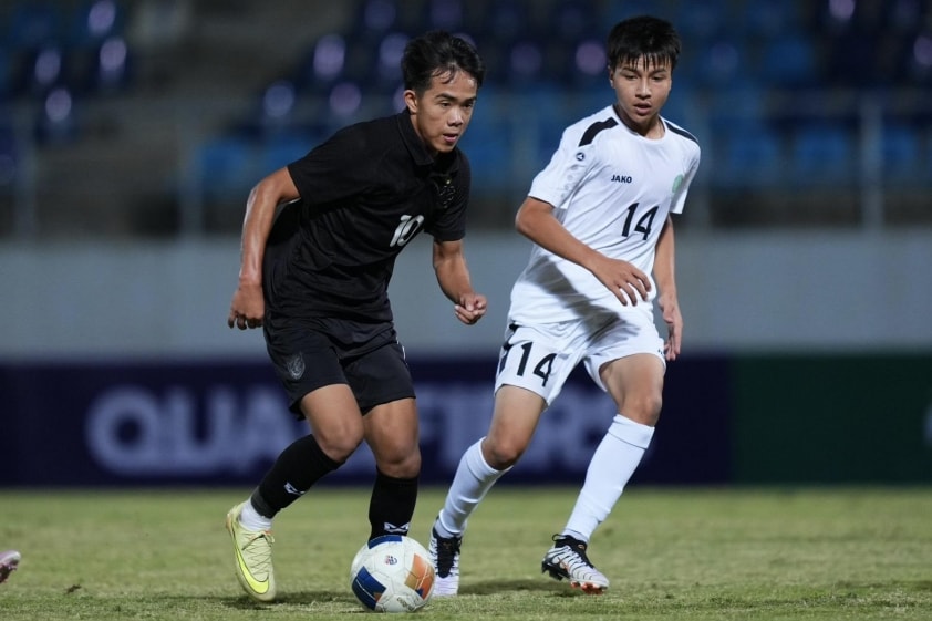 Thua sốc đội Trung Á, Thái Lan nguy cơ cao không dự VCK châu Á