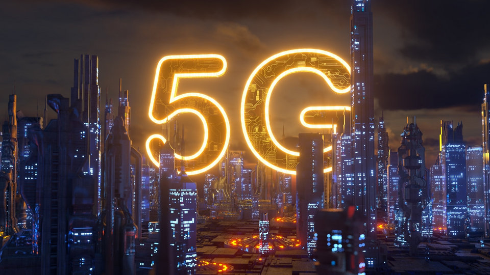 Bảng điều khiển nhanh trên điện thoại hiển thị tùy chọn Wi-Fi và Dữ liệu di động