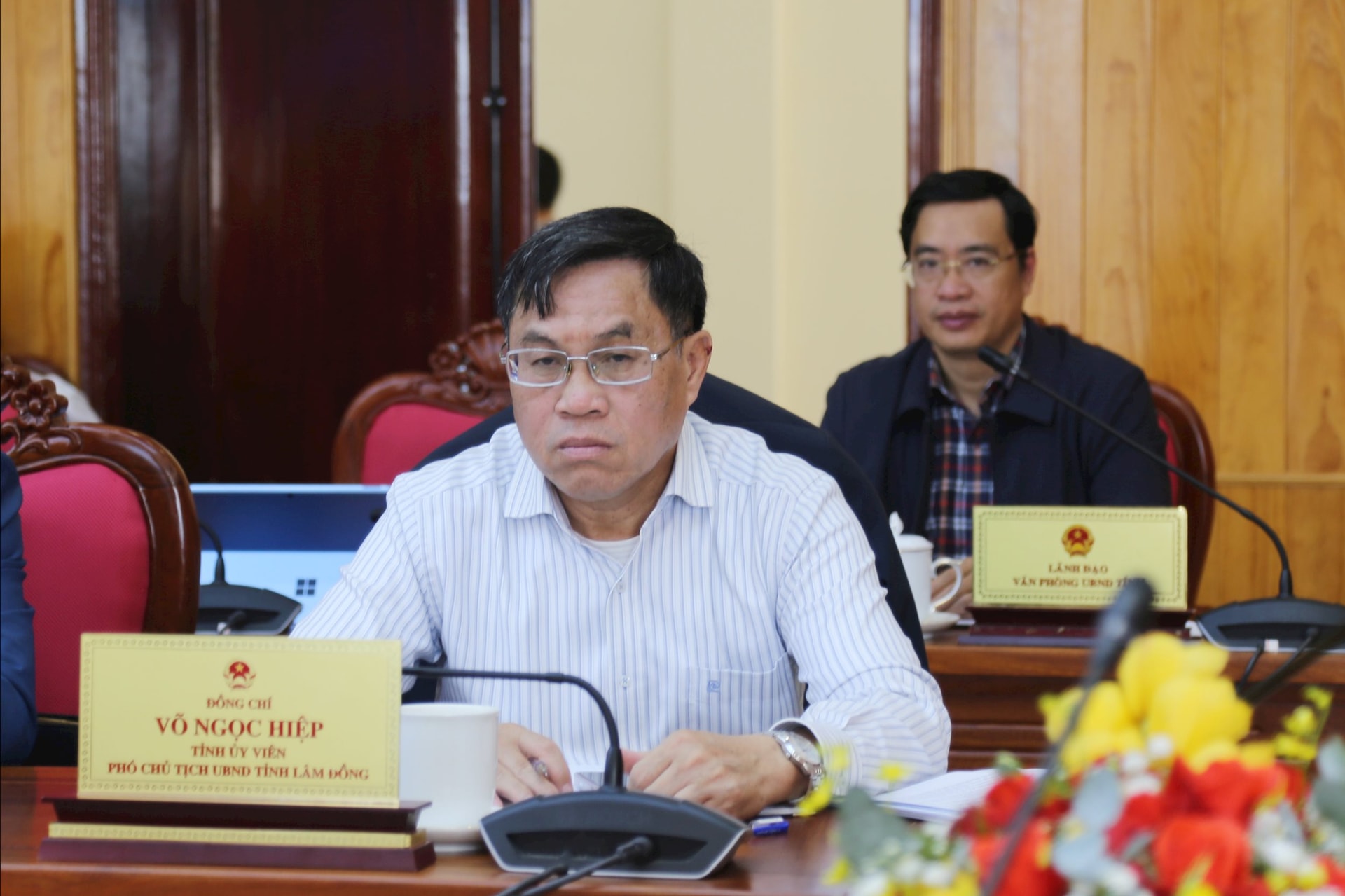 省党委員会委員、省人民委員会副委員長のヴォー・ゴック・ヒエップ氏が出席した。