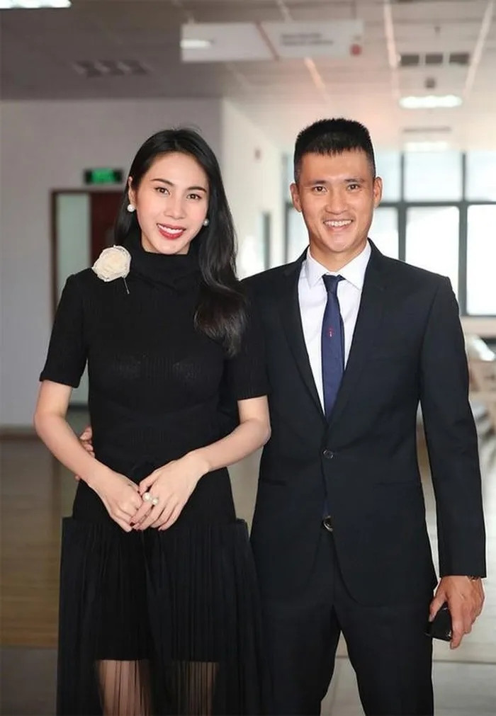 Vợ chồng Thuỷ Tiên sống vô cùng kín tiếng